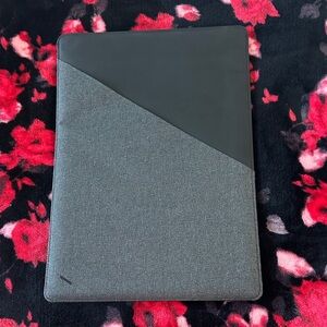 Tablet Folio Case - Gray & Black